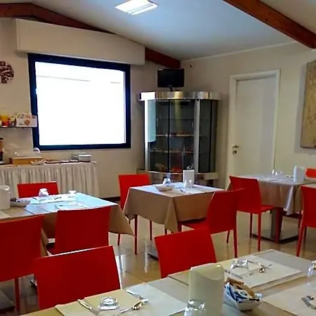 Metauro Hotel 3*